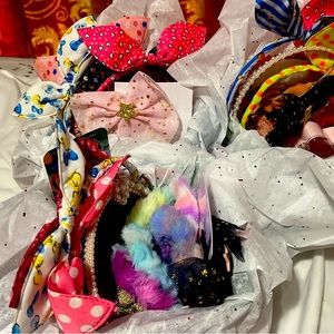 Girl, hair accessories